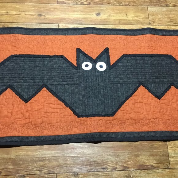 Bat Wall Hanging - Picture 1 of 2